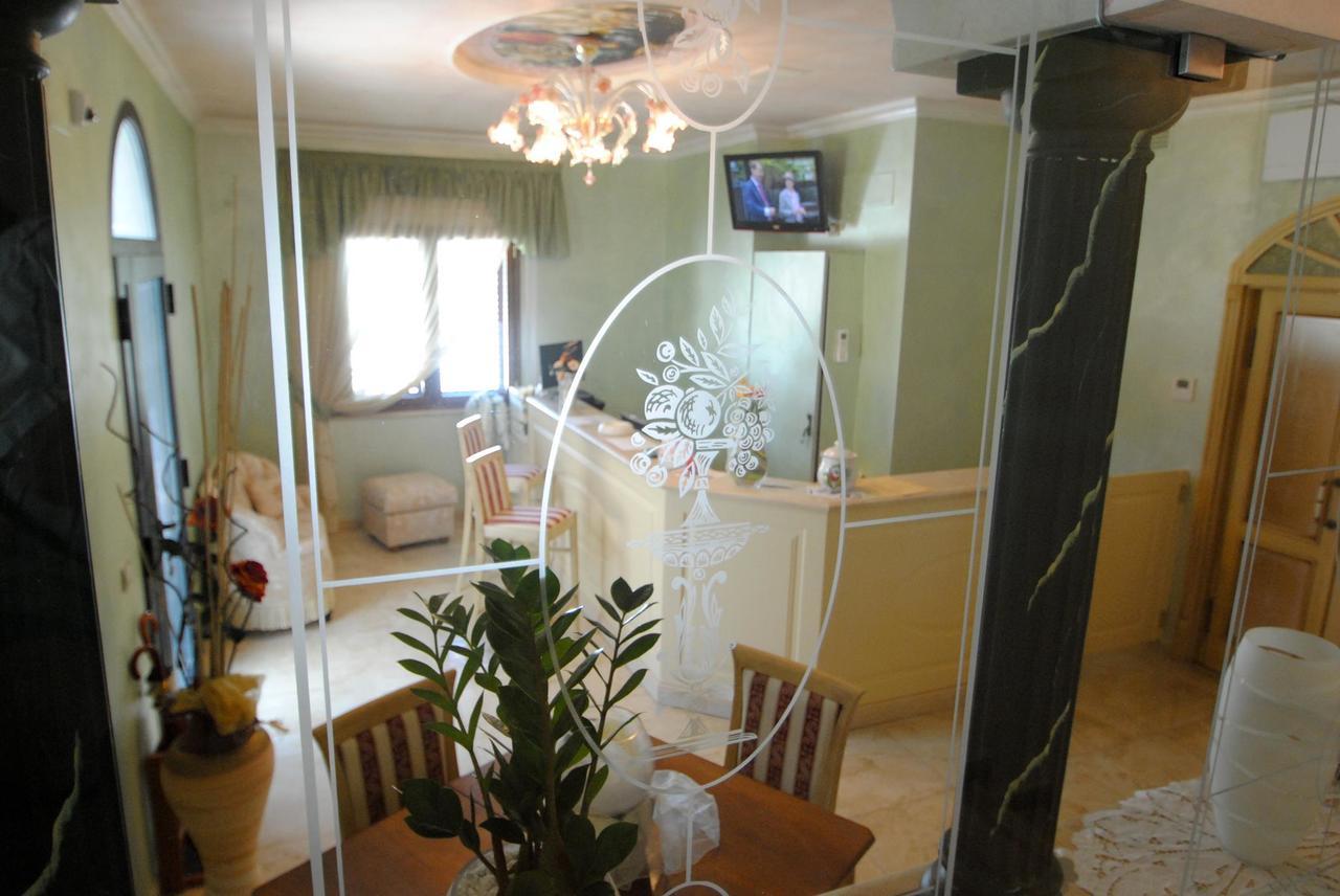 Il Salice Hotel Civitella del Tronto Kültér fotó